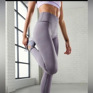 Fabletics 
High-Waisted Seamless Rib Legging
Color: Iron/Hazy Iris
Size: M